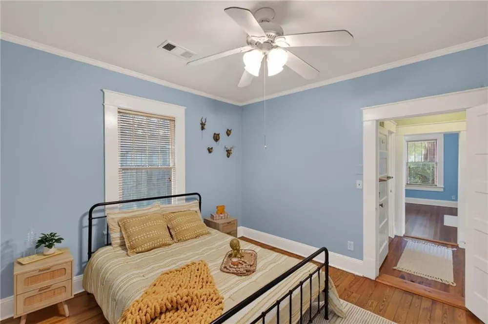 1701 Neely Avenue East Point, GA 30344