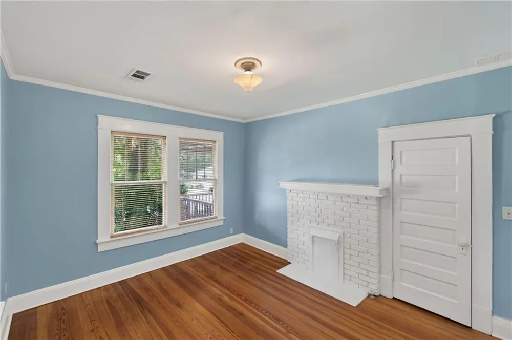 1701 Neely Avenue East Point, GA 30344
