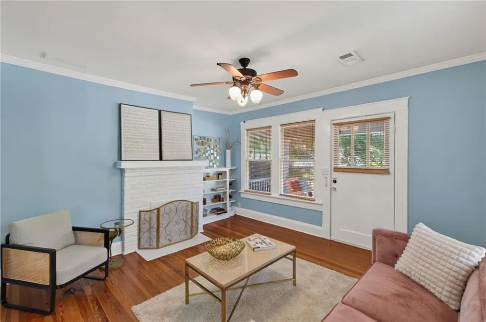 1701 Neely Avenue East Point, GA 30344