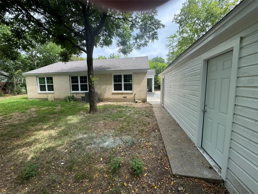 108 California Street E Sulphur Springs, TX 75482