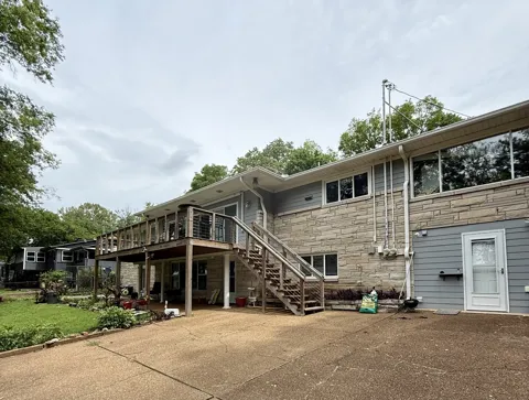 1040 Berwick Trl