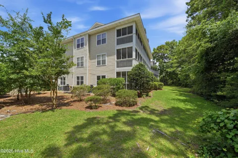 3350 Club Villas Drive ## 2002