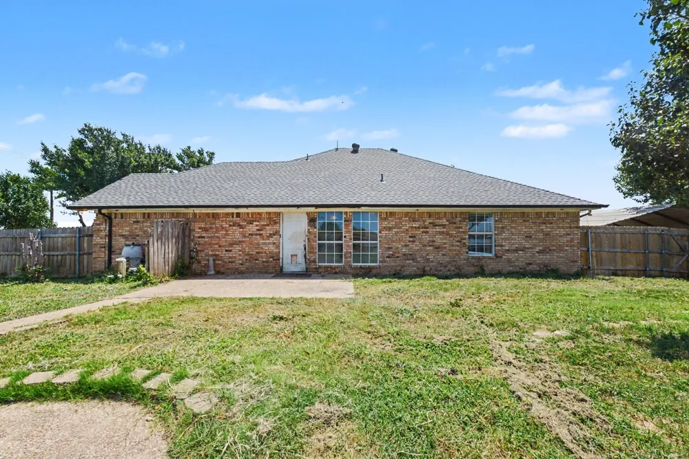 3588 County Road 417 Anna, TX 75409