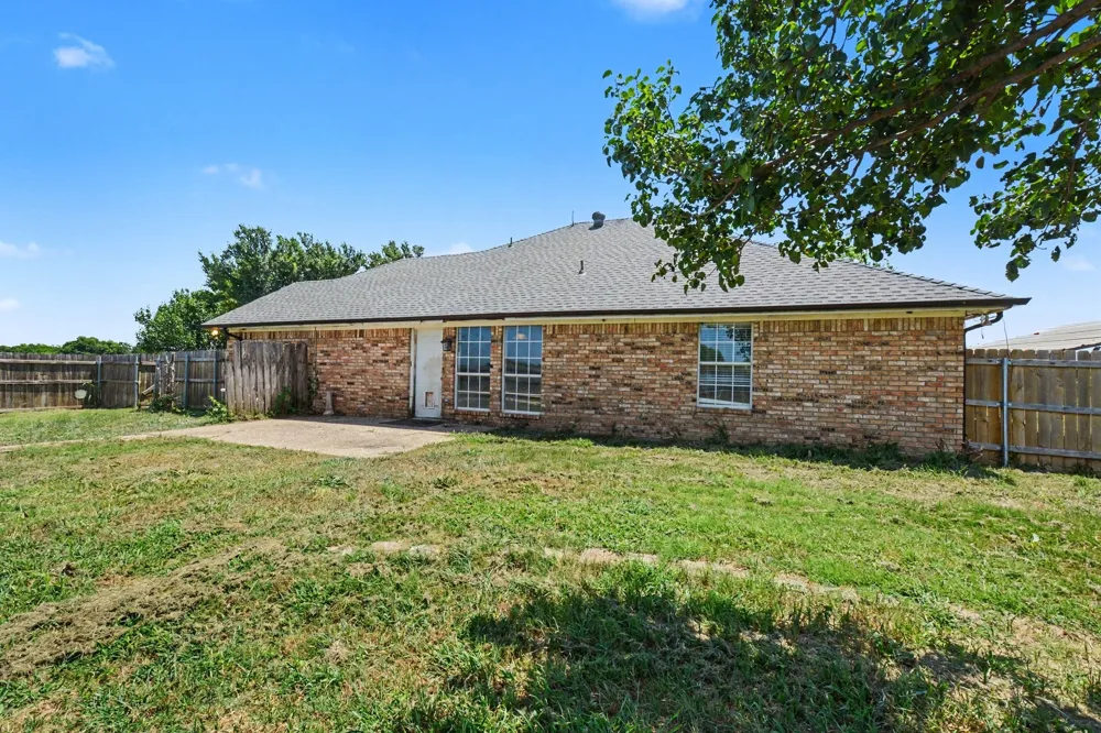 3588 County Road 417 Anna, TX 75409