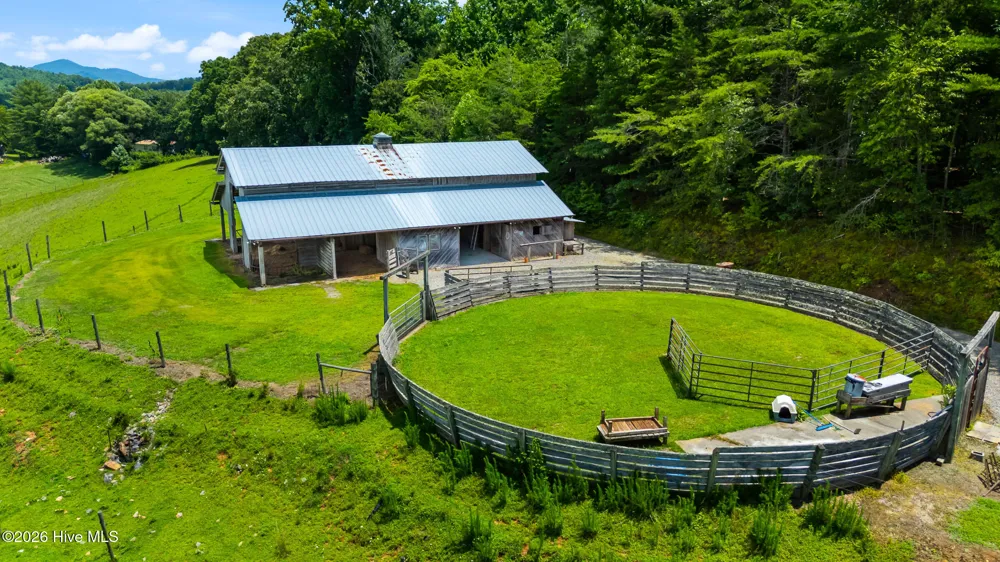 102 Cross Creek Lane Warne, NC 28909