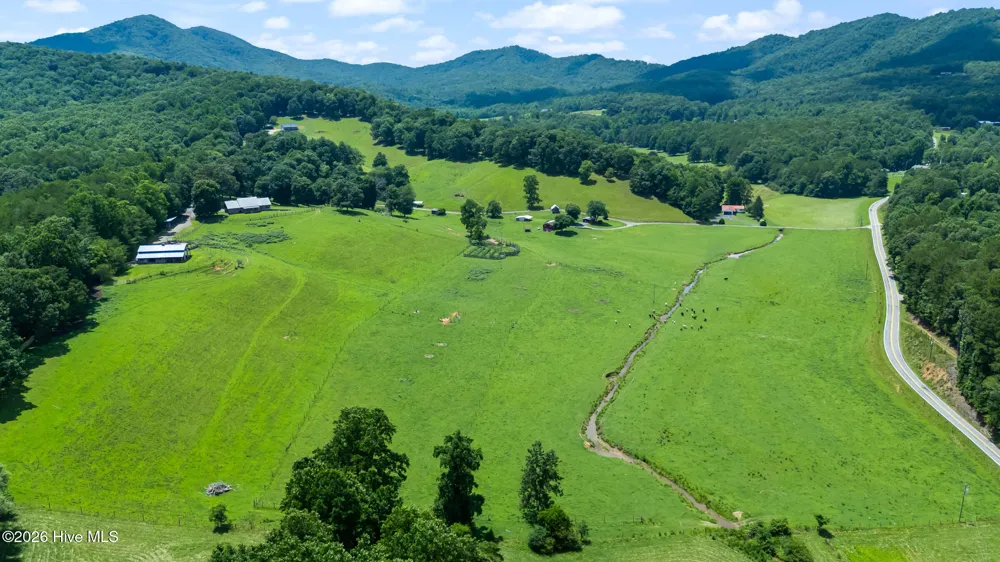 102 Cross Creek Lane Warne, NC 28909