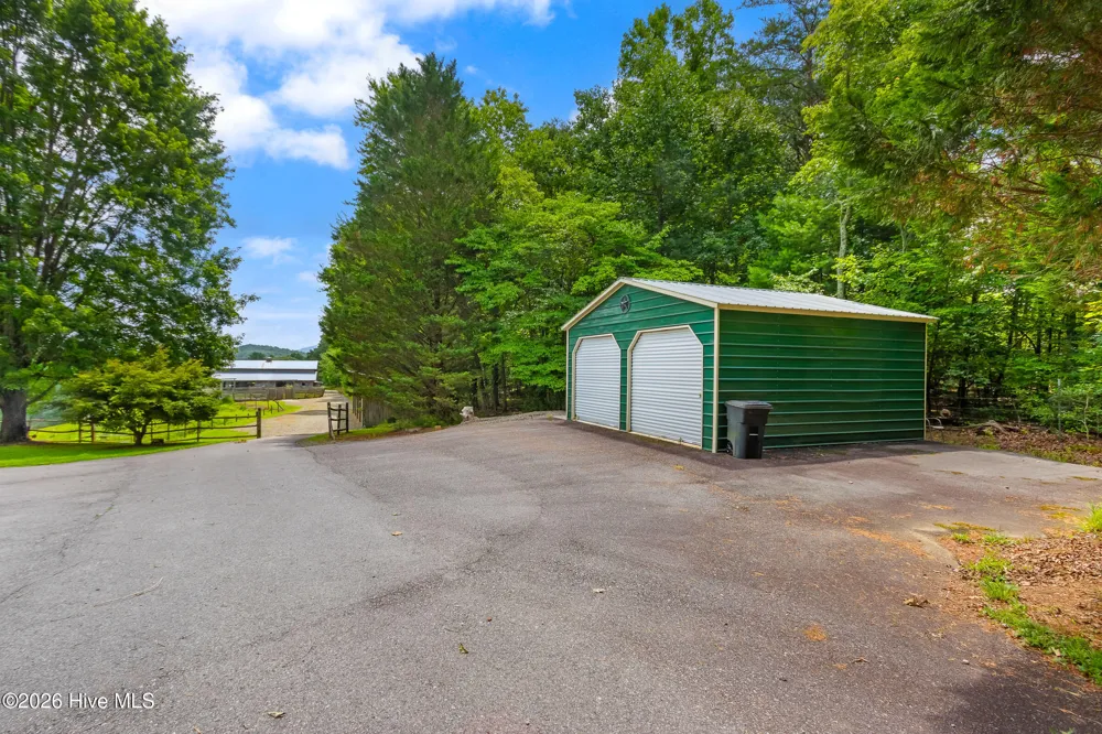 102 Cross Creek Lane Warne, NC 28909