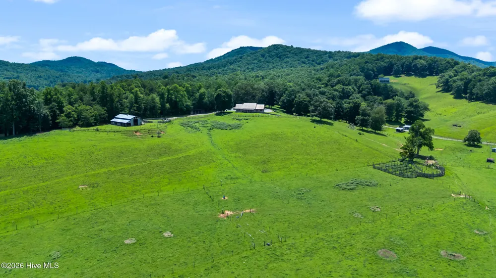 102 Cross Creek Lane Warne, NC 28909