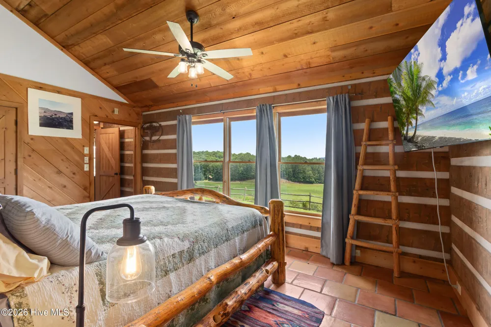 102 Cross Creek Lane Warne, NC 28909