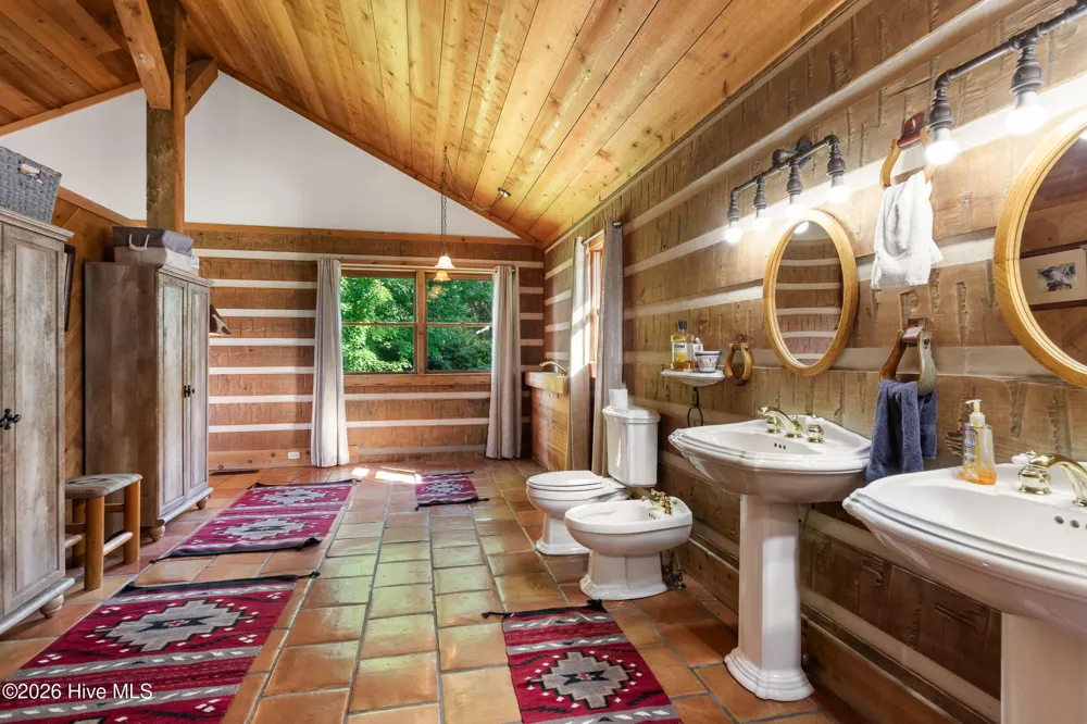 102 Cross Creek Lane Warne, NC 28909