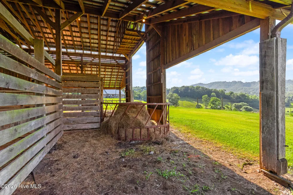102 Cross Creek Lane Warne, NC 28909