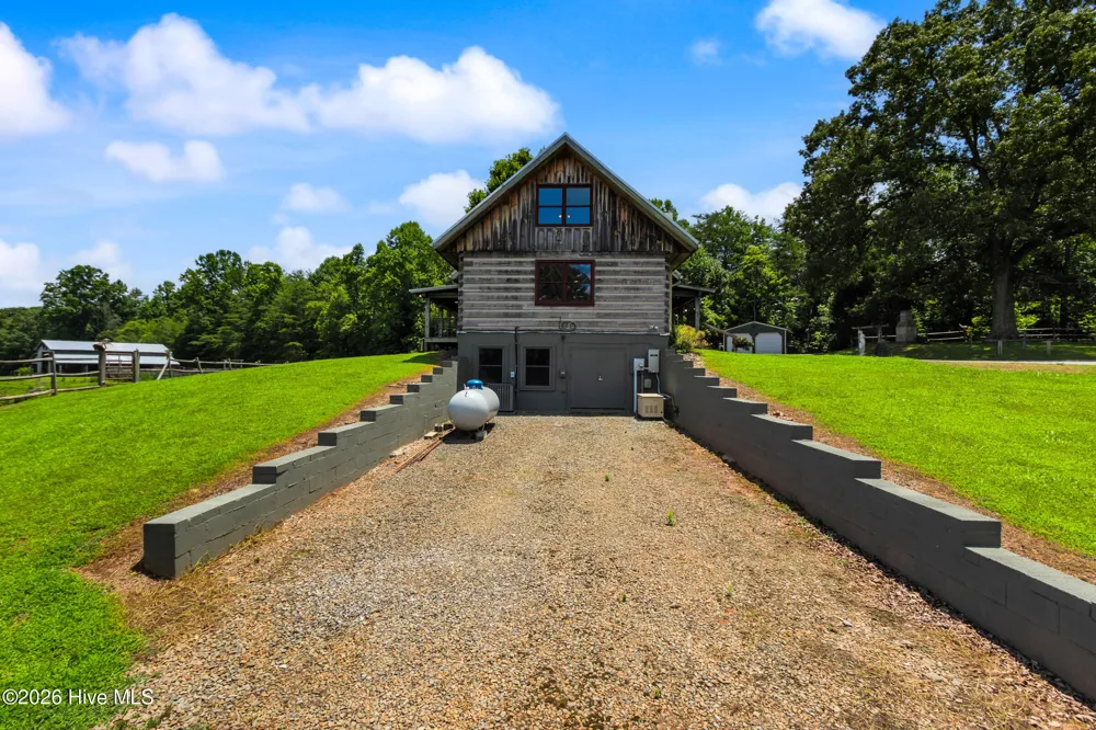 102 Cross Creek Lane Warne, NC 28909