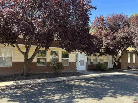 410 W 6th Street #3