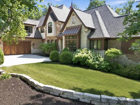 1009 Foy Court