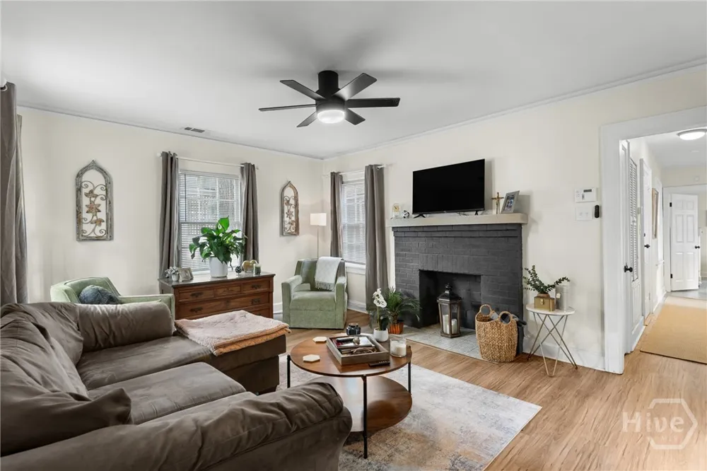 2141 New York Avenue Savannah, GA 31404