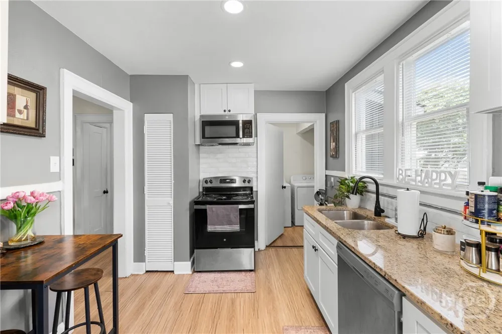 2141 New York Avenue Savannah, GA 31404