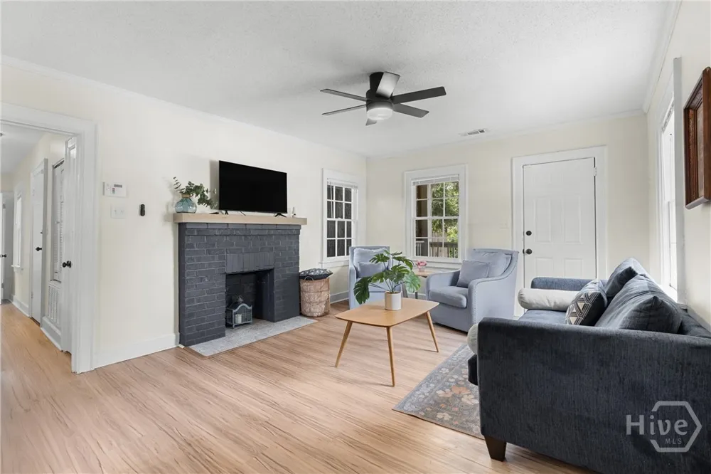 2141 New York Avenue Savannah, GA 31404