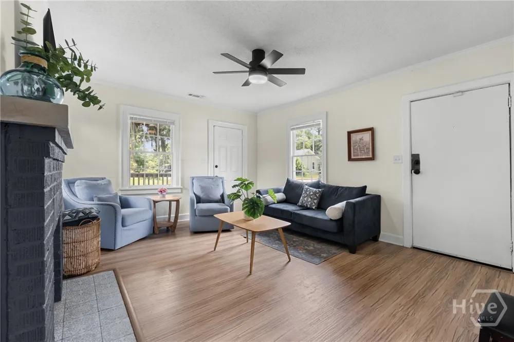 2141 New York Avenue Savannah, GA 31404