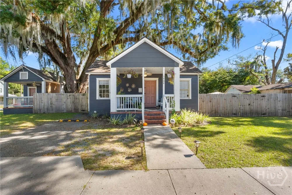 2141 New York Avenue Savannah, GA 31404