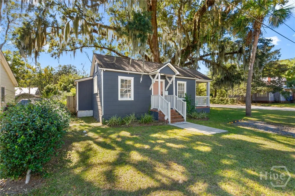 2141 New York Avenue Savannah, GA 31404