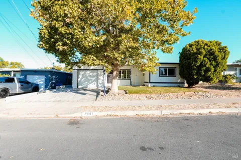 2847 Avon Avenue