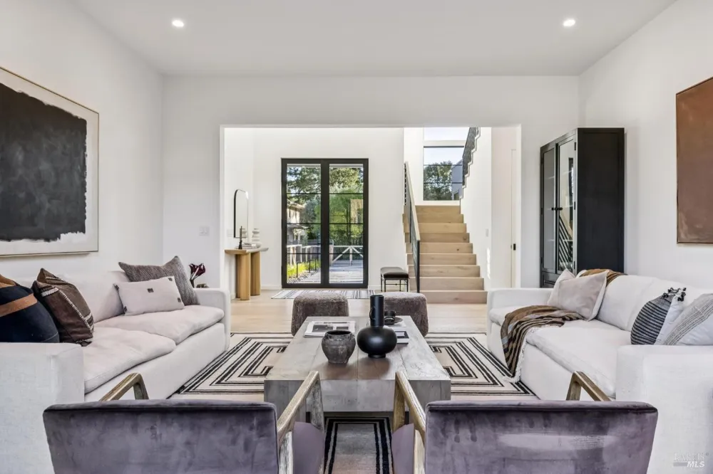 33 Fawn Drive San Anselmo, CA 94960