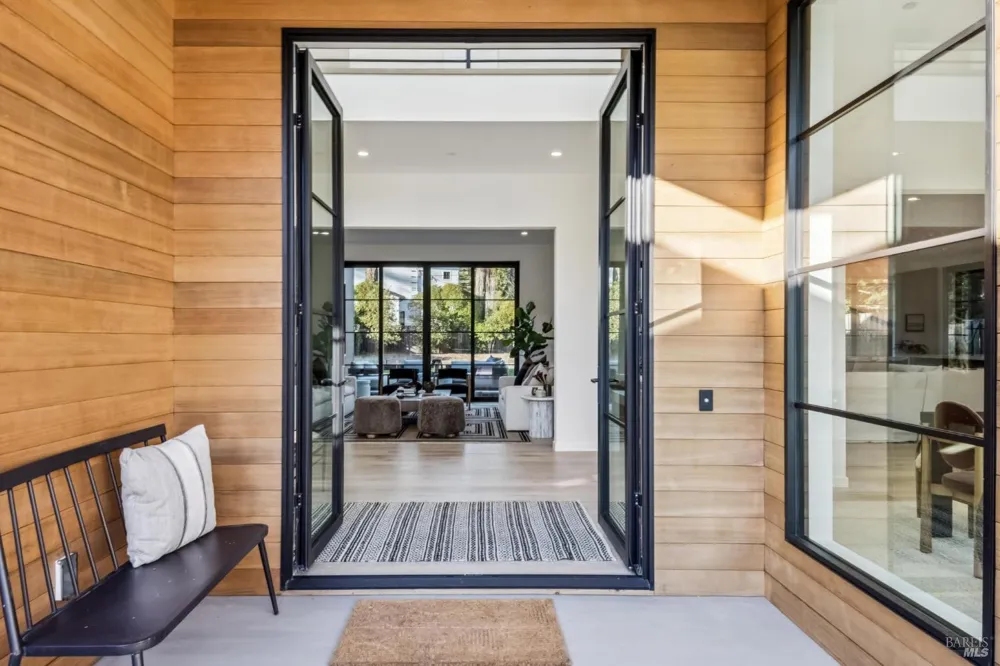 33 Fawn Drive San Anselmo, CA 94960