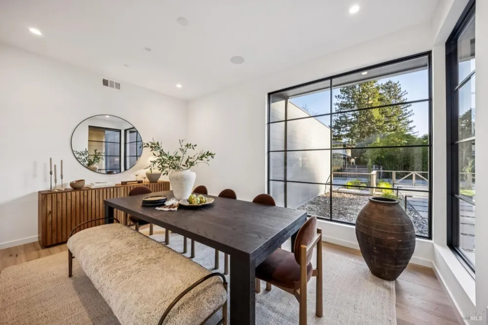 33 Fawn Drive San Anselmo, CA 94960