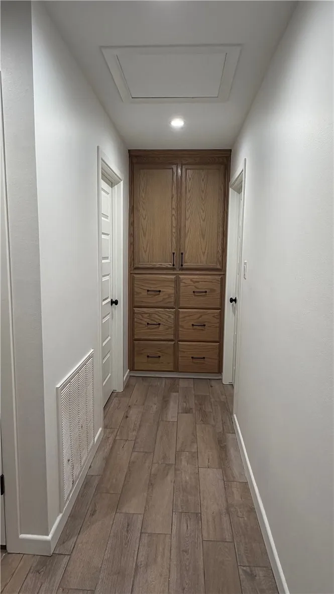 1448 Hibiscus Alice, TX 78332
