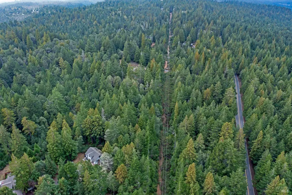 33538 Iversen Road Gualala, CA 95445