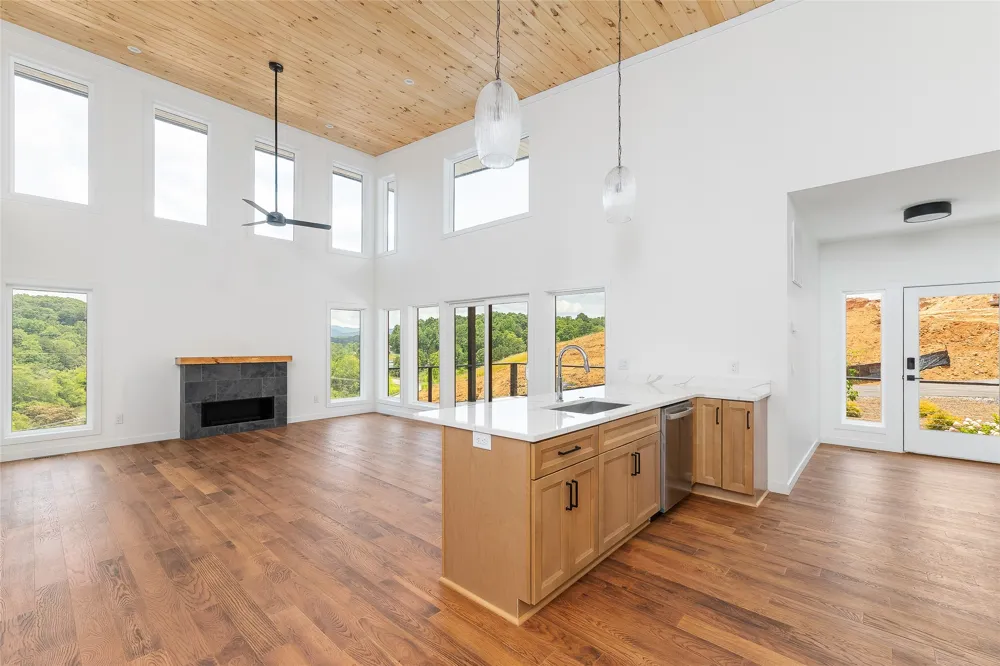 201 Mountain Laurel Ridge #3 Franklin, NC 28734