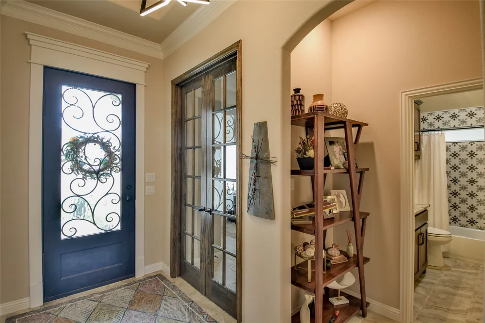 1453 Highland Park Circle Granbury, TX 76048