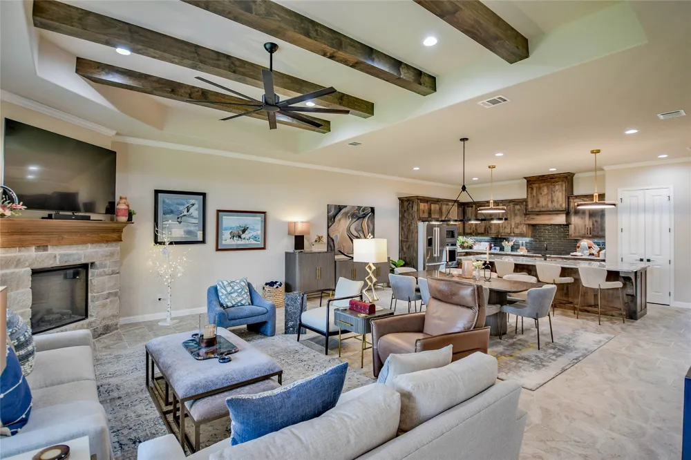 1453 Highland Park Circle Granbury, TX 76048