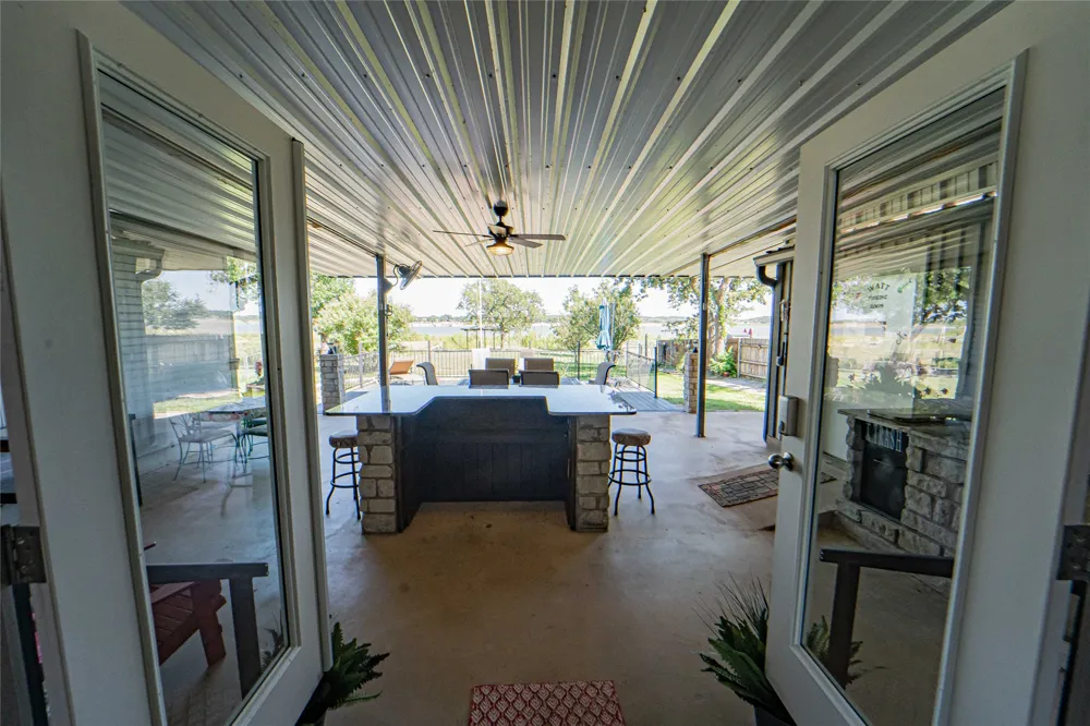 9250 County Road 204 Breckenridge, TX 76424