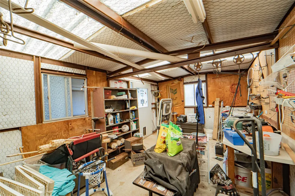 9250 County Road 204 Breckenridge, TX 76424