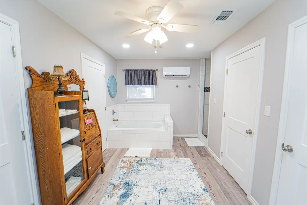 9250 County Road 204 Breckenridge, TX 76424