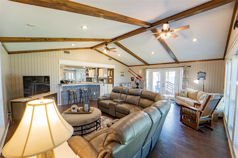 9250 County Road 204 Breckenridge, TX 76424