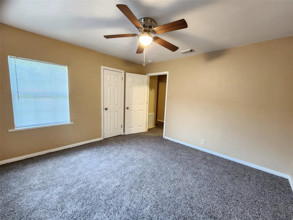 36 18th Avenue Texas City, TX 77590