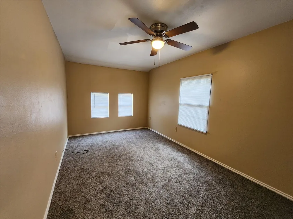 36 18th Avenue Texas City, TX 77590