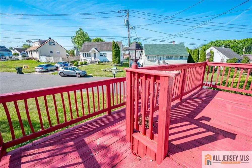 144 Bond Street Iselin, NJ 08830