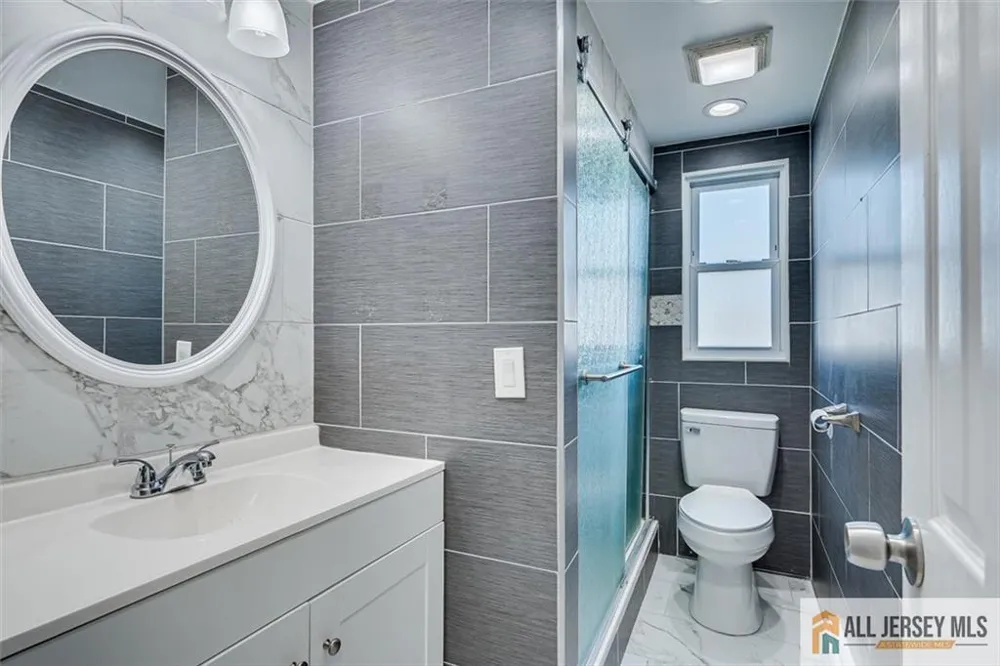 144 Bond Street Iselin, NJ 08830