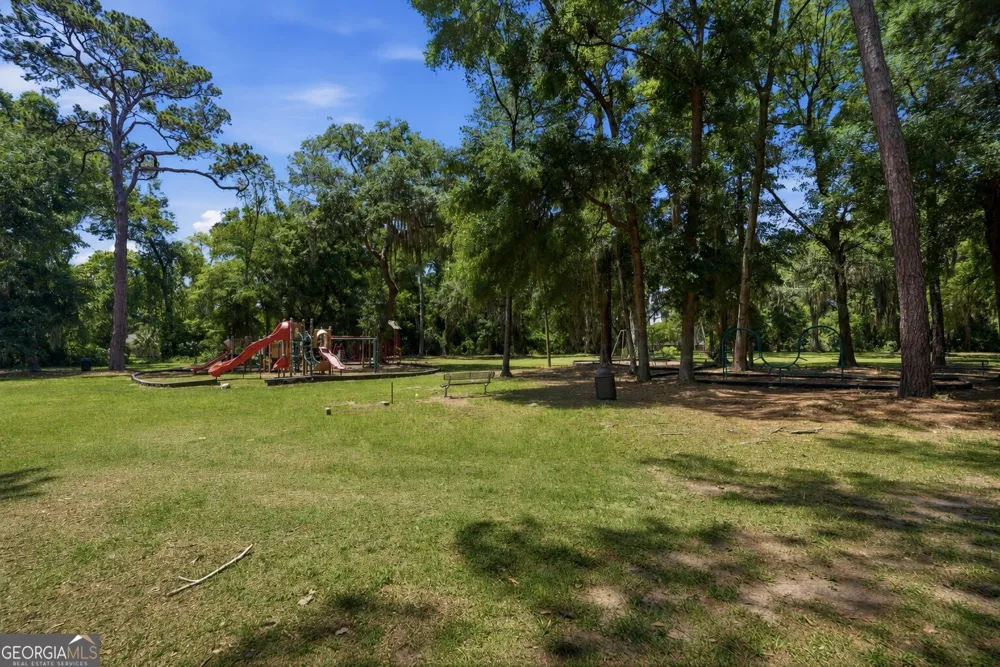 607 Leaning Oaks DR Savannah, GA 31410