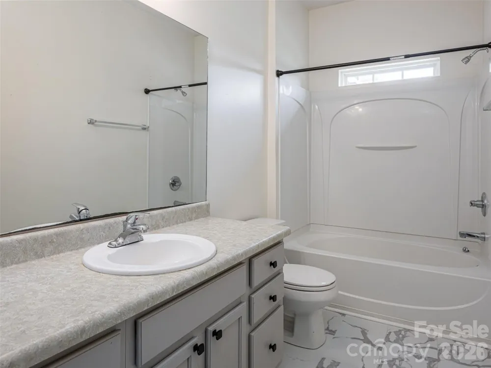 10 Ashe Road Candler, NC 28715