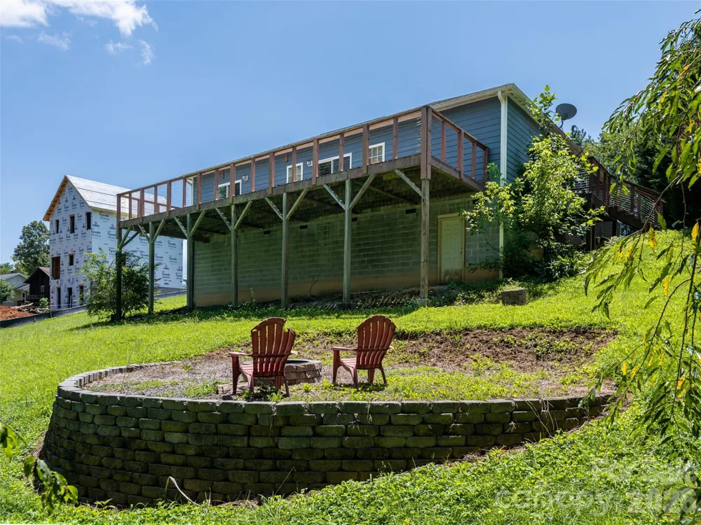 10 Ashe Road Candler, NC 28715