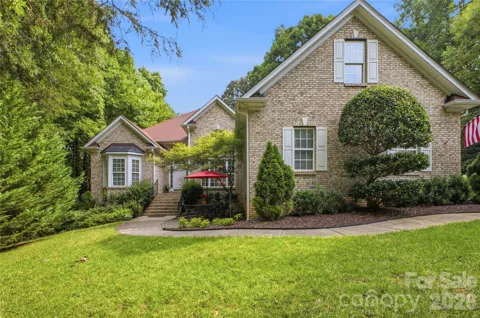 136 Edge Hill Drive