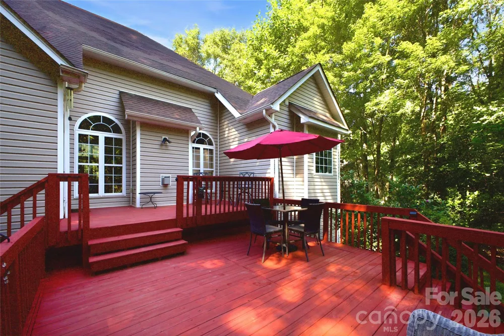 136 Edge Hill Drive Fort Mill, SC 29715