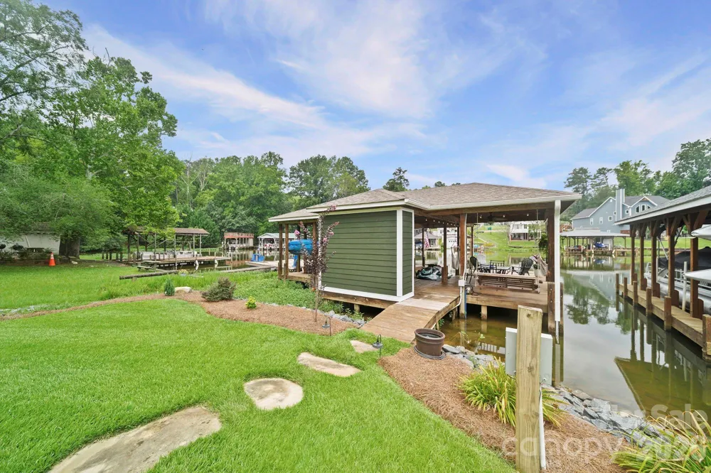 698 Lake Head Road Norwood, NC 28128