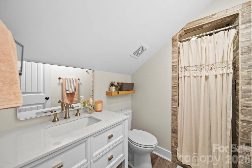 698 Lake Head Road Norwood, NC 28128