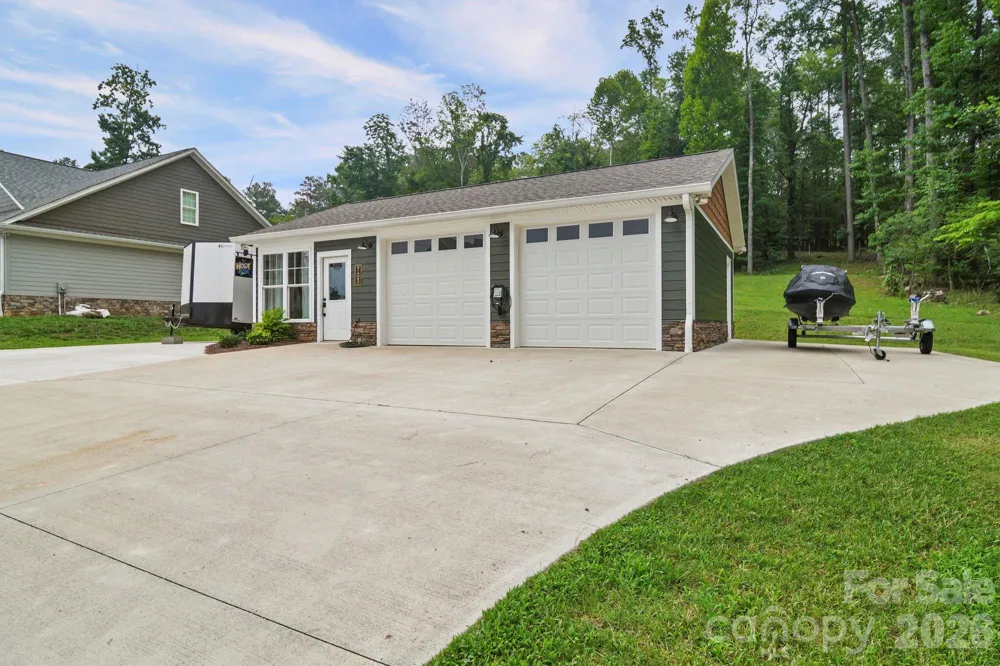 698 Lake Head Road Norwood, NC 28128