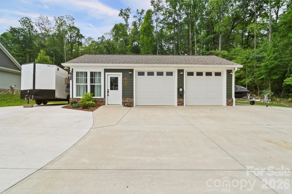 698 Lake Head Road Norwood, NC 28128